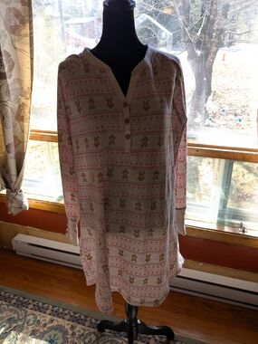 La Vie En Rose Cream and Pink Gingerbread Man Nightshirt